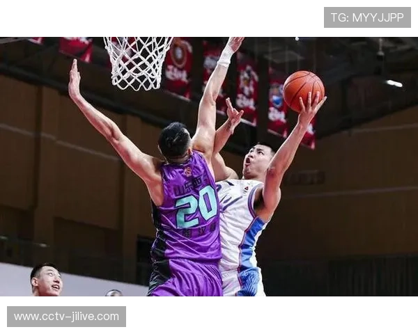 浙江青年军冲击广东，经验与活力对决成季前赛看点