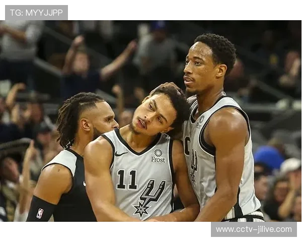 巴斯克尼亚与帕纳辛纳科斯陷入篮板球与外线稳定性争夺战。 巴斯克尼亚与帕纳辛纳科斯陷入篮板球与外线稳定性争夺战。